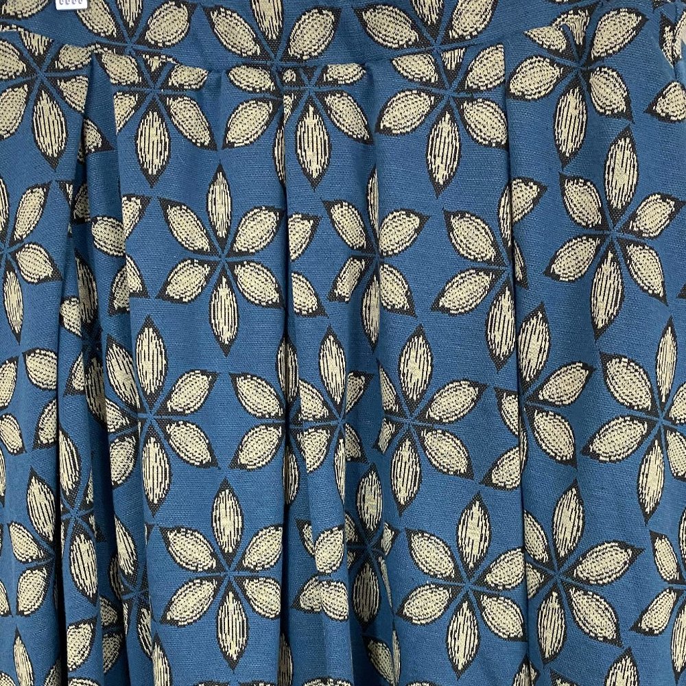 NWOT LuLaRoe Floral Skirt - Picture 2 of 4
